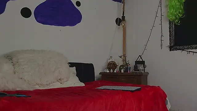 MeganBrown4 online show from 09-16-25, 01:56