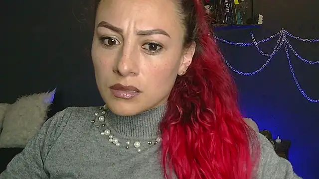 MeganBrown4 online show from 04-11-26, 09:52