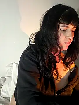 Jinx  x online show from 12-20-25, 04:41