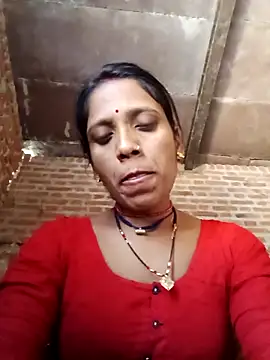 Snapshot of Xx_pooja chatting on 12-14-25, 06:41 Xx pooja online show from 12-14-25, 06:41