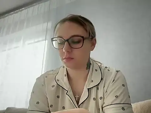 NikexPretty online show from 04-17-26, 09:12