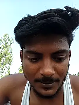 Snapshot of shektiwari chatting on 05-14-26, 11:06 shektiwari online show from 05-14-26, 11:06