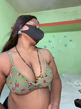 Shneeha le online show from 04-12-26, 07:35