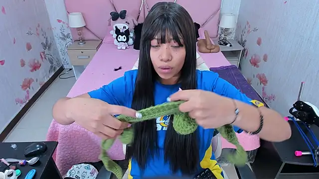 Snapshot of SafiroAgataaa chatting on 10-14-25, 08:09 SafiroAgataaa online show from 10-14-25, 08:09