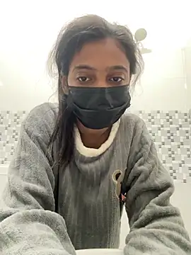 Snapshot of HeerStd chatting on 11-07-25, 01:49 HeerStd online show from 11-07-25, 01:49