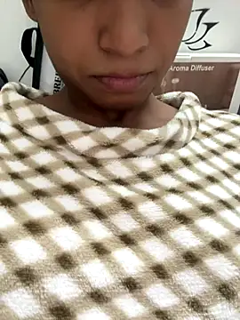 Snapshot of HeerStd chatting on 11-13-25, 05:12 HeerStd online show from 11-13-25, 05:12