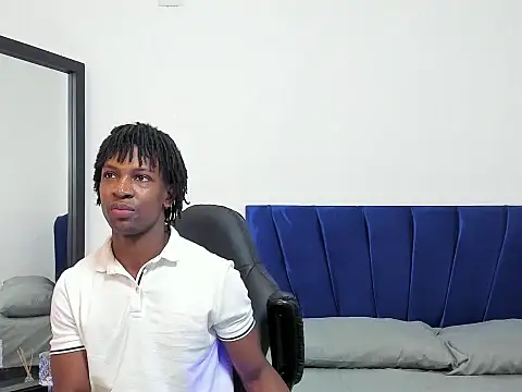 tau montes online show from 09-29-25, 04:12