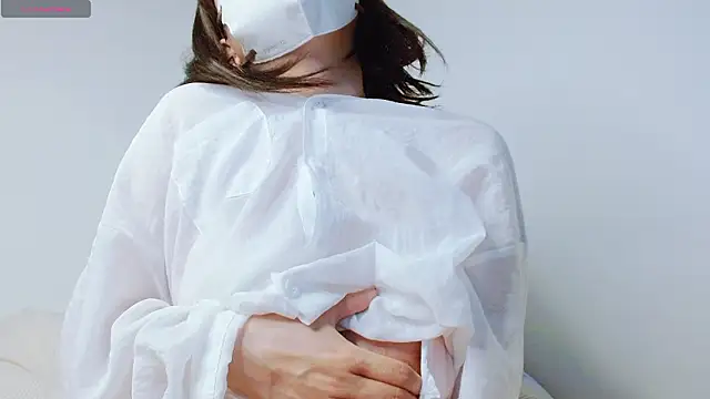 Snapshot of Zinzin_chan chatting on 09-27-25, 03:22 Zinzin chan online show from 09-27-25, 03:22