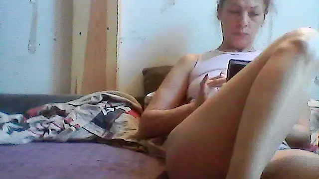 Snapshot of Milana38 chatting on 07-01-26, 08:49 Milana38 online show from 07-01-26, 08:49