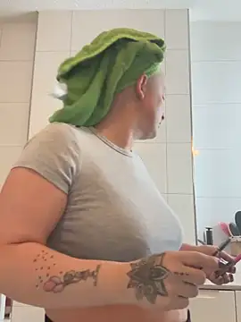 Rozendefotz online show from 03-04-26, 08:20