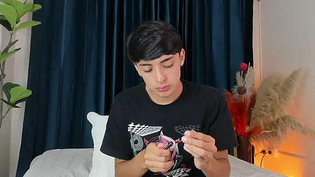 Jack Noir online show from 09-16-25, 01:45