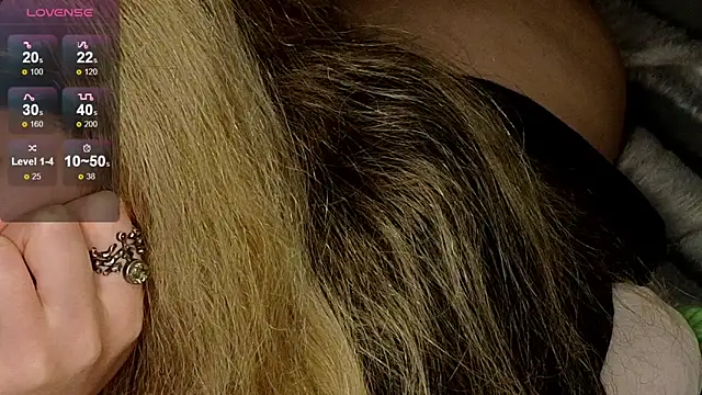 Dllqq online show from 04-05-26, 02:14