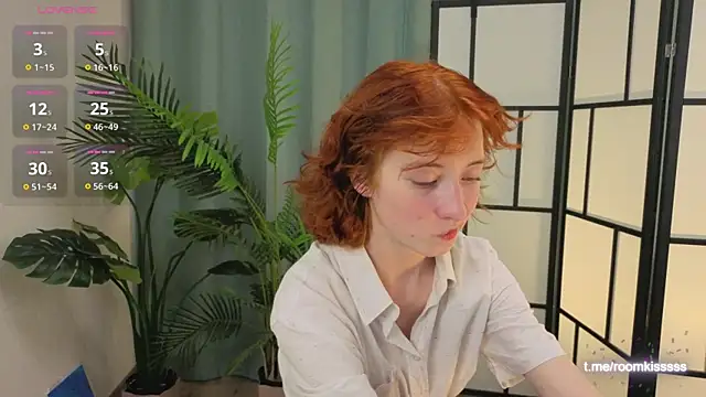 Snapshot of JuanaFriesz chatting on 09-17-25, 07:10 JuanaFriesz online show from 09-17-25, 07:10