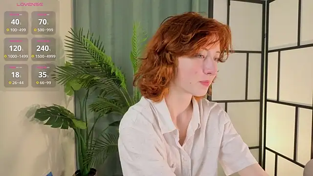 Snapshot of JuanaFriesz chatting on 09-18-25, 07:10 JuanaFriesz online show from 09-18-25, 07:10