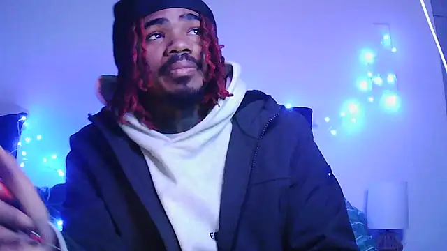 Snapshot of risktakinndolo chatting on 11-19-25, 02:22 risktakinndolo online show from 11-19-25, 02:22