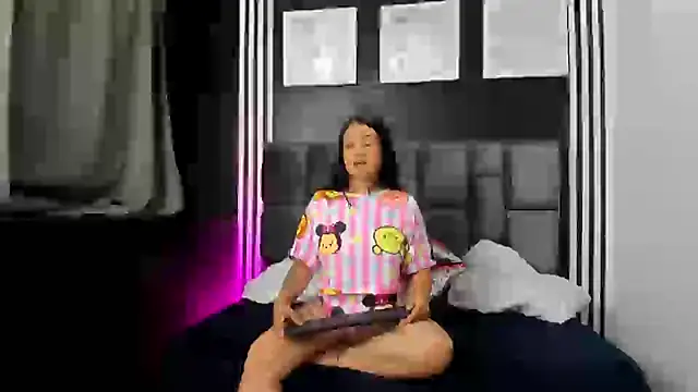 Snapshot of Hornycouple_Hot chatting on 10-08-25, 11:19 Hornycouple Hot online show from 10-08-25, 11:19