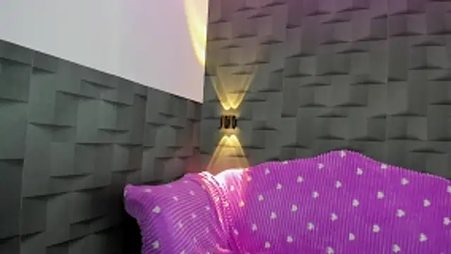 VeraGarnier online show from 03-12-26, 08:26