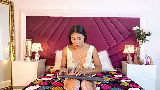 VeraGarnier online show from 04-11-26, 07:29