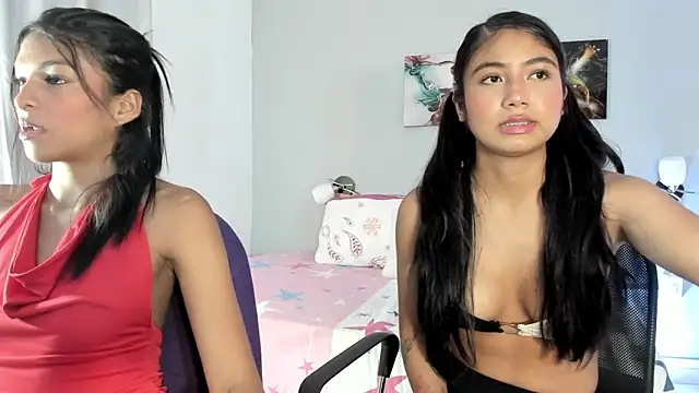 Snapshot of KimTayloor1 chatting on 09-13-25, 07:57 KimTayloor1 online show from 09-13-25, 07:57