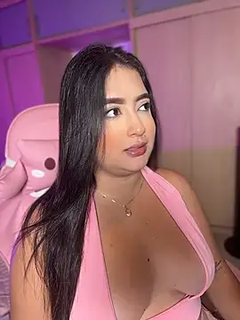 Emiily Moore1 online show from 06-10-26, 12:55