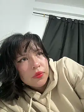 aliciia 23 online show from 10-07-25, 04:31