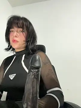 aliciia 23 online show from 10-13-25, 03:39