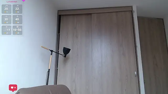 WendySuns  online show from 10-15-25, 12:16