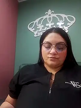 Snapshot of tiffany_Johnson1 chatting on 04-27-26, 04:38 tiffany Johnson1 online show from 04-27-26, 04:38