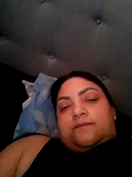 Snapshot of tiffany_Johnson1 chatting on 05-01-26, 11:37 tiffany Johnson1 online show from 05-01-26, 11:37