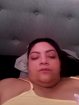 Snapshot of tiffany_Johnson1 chatting on 05-22-26, 01:39 tiffany Johnson1 online show from 05-22-26, 01:39