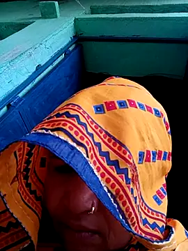 Manavi x online show from 04-05-26, 12:24