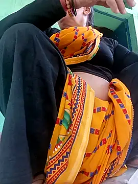 Manavi x online show from 04-06-26, 09:43