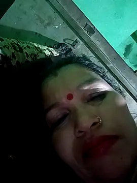 Manavi x online show from 04-07-26, 12:33