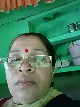 Snapshot of Manavi_x chatting on 06-18-26, 09:14 Manavi x online show from 06-18-26, 09:14