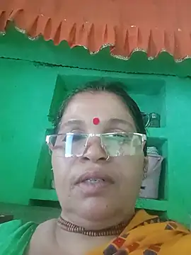 Snapshot of Manavi_x chatting on 06-23-26, 08:01 Manavi x online show from 06-23-26, 08:01