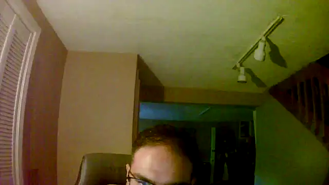 Snapshot of Thebatman1994 chatting on 09-08-25, 09:25 Thebatman1994 online show from 09-08-25, 09:25