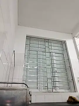 Snapshot of Lyly_nuce chatting on 10-10-25, 02:05 Lyly nuce online show from 10-10-25, 02:05