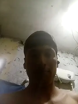 Bebicho14 online show from 11-08-25, 06:35