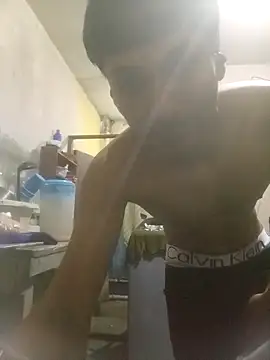 Bebicho14 online show from 11-11-25, 03:50