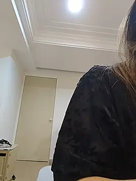 Lovelyanan online show from 10-30-25, 06:59