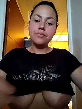 camila-titis online show from 03-15-26, 07:31