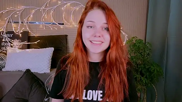 PollyVinice online show from 02-11-26, 02:00