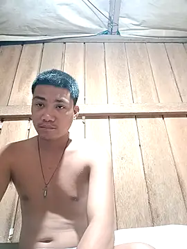 Snapshot of Hottie_pinoy21 chatting on 11-23-25, 01:22 Hottie pinoy21 online show from 11-23-25, 01:22