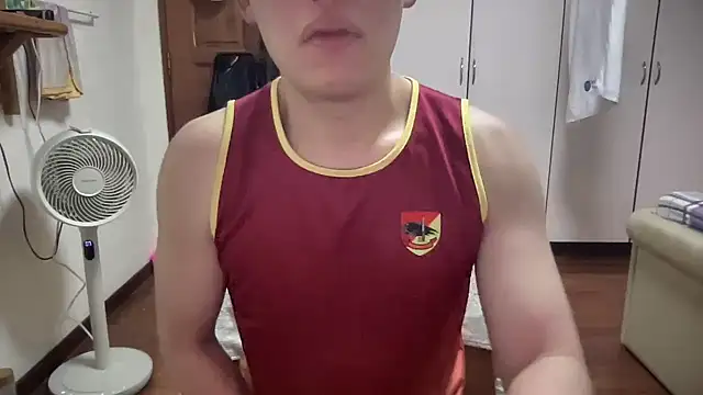 Snapshot of Passionatetwink2 chatting on 09-13-25, 01:49 Passionatetwink2 online show from 09-13-25, 01:49