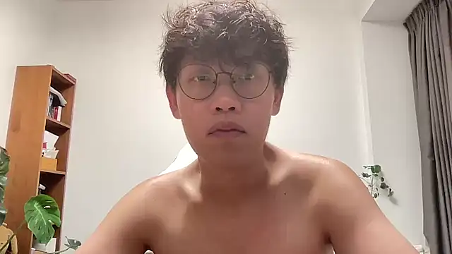 Passionatetwink2 online show from 10-31-25, 03:24