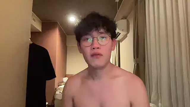 Passionatetwink2 online show from 12-21-25, 02:02