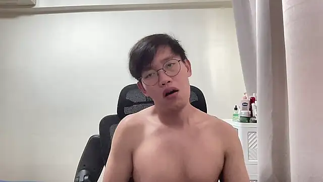 Passionatetwink2 online show from 08-07-26, 08:27