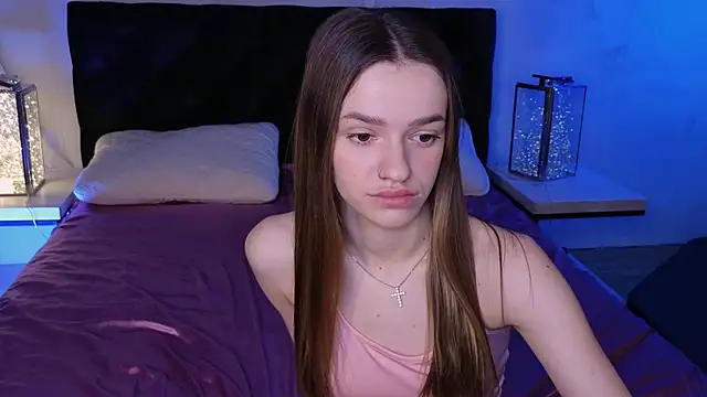 E l i z e  online show from 07-14-26, 05:23