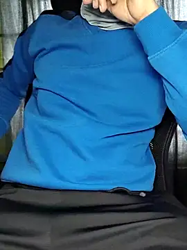 Snapshot of chocolate_alone chatting on 09-23-25, 07:00 chocolate alone online show from 09-23-25, 07:00