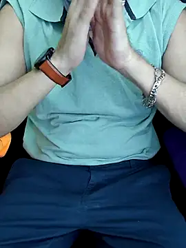 Snapshot of chocolate_alone chatting on 10-10-25, 08:24 chocolate alone online show from 10-10-25, 08:24